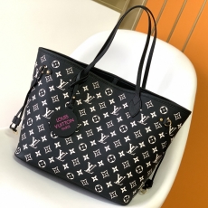 Louis Vuitton Shopping Bags